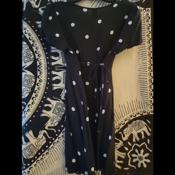 Wild fable ~ Black mini dress - Picture 2 of 3